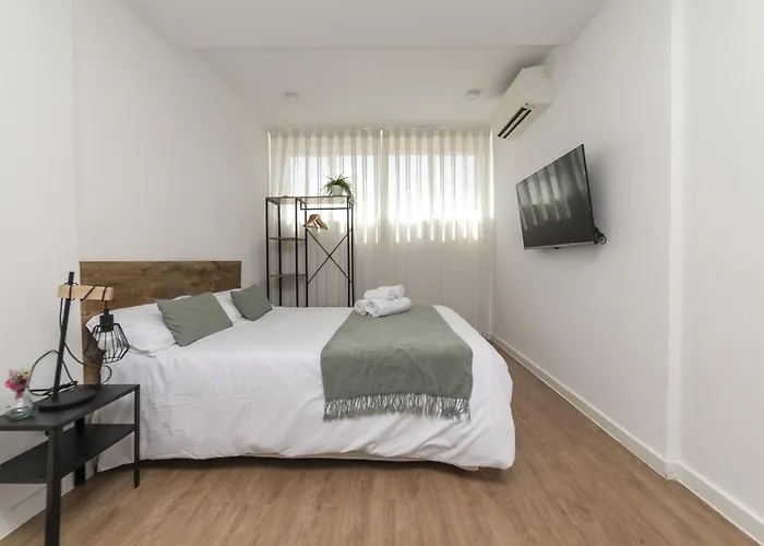 Deluxe VI - Ferga Suites