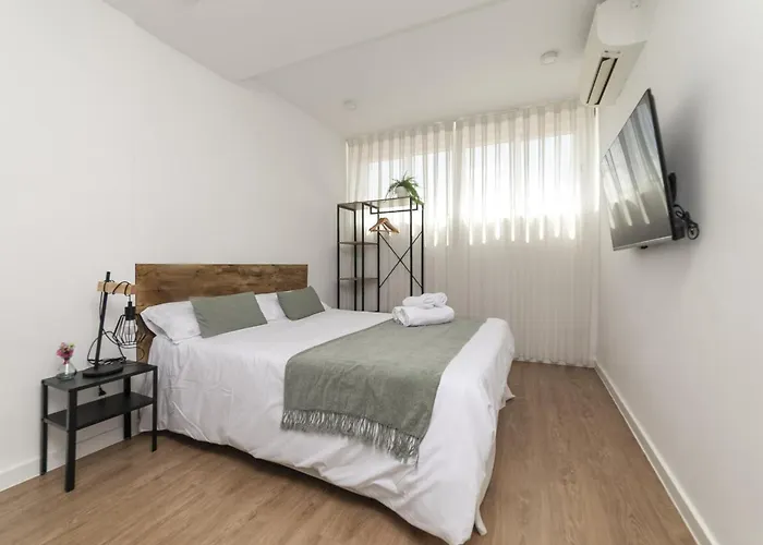 Deluxe VI - Ferga Suites